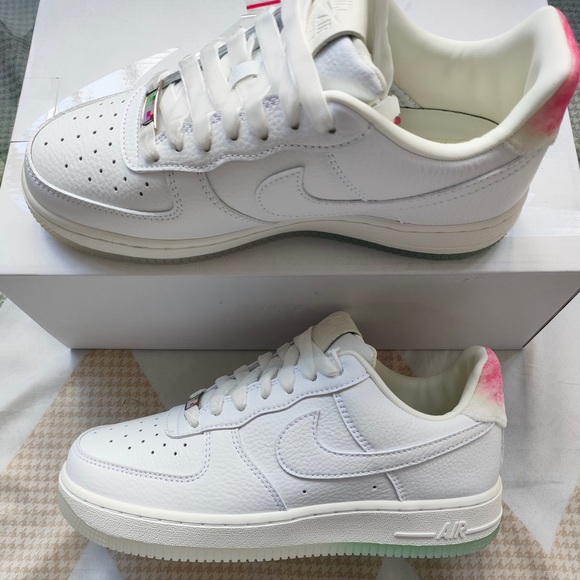 Nike Other - Nike White Low-Top Sneakers with Pink Heel Detail